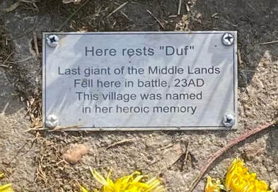 Commemorative plaque for the Celtic warrior, Duf. 